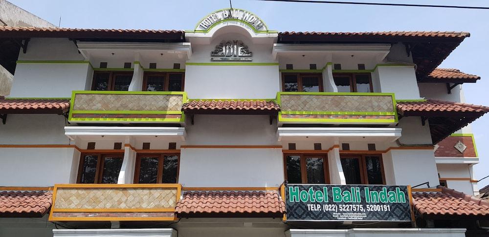 Oyo 1945 Hotel Bali Indah Bandung Exteriör bild