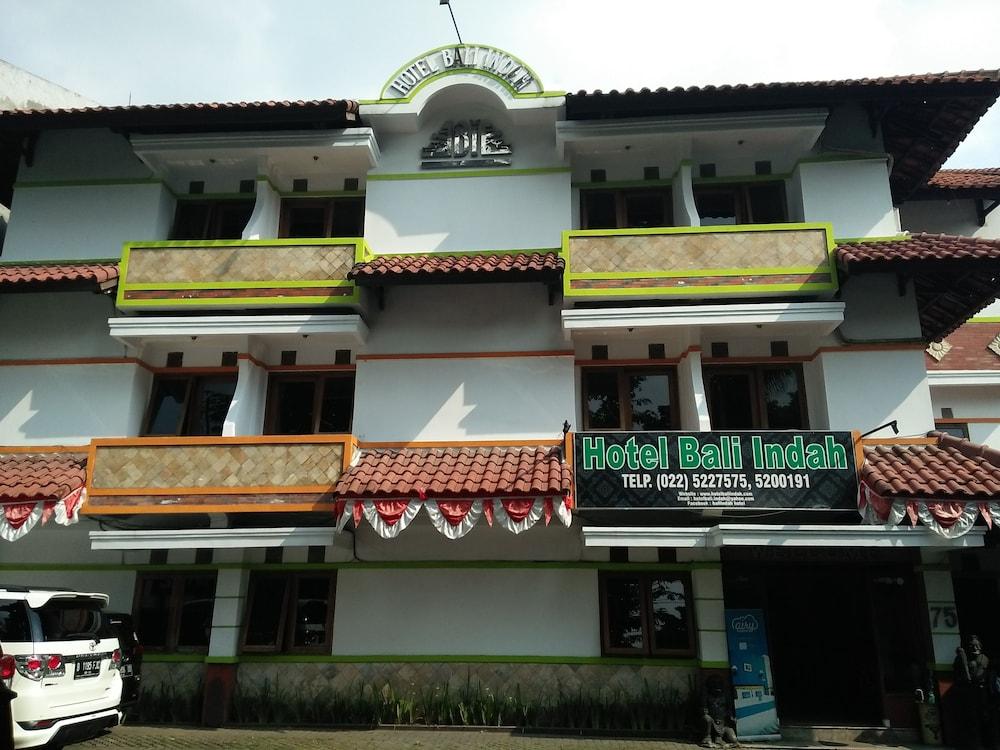 Oyo 1945 Hotel Bali Indah Bandung Exteriör bild